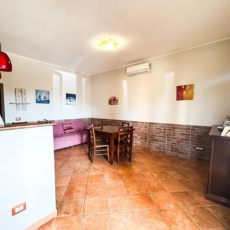 Casa Claudia Beachfront Apartment