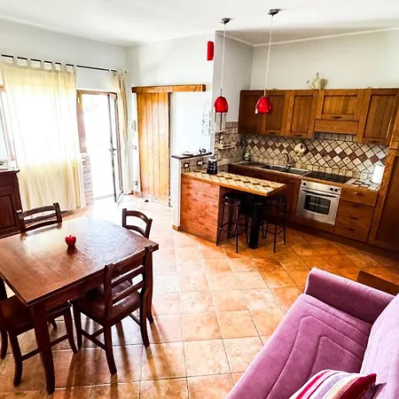 Casa Claudia Beachfront Isola Sacra
