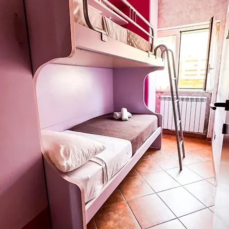 Casa Claudia Beachfront * Isola Sacra