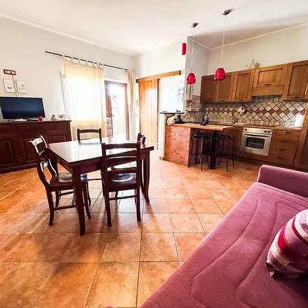 Casa Claudia Beachfront Isola Sacra